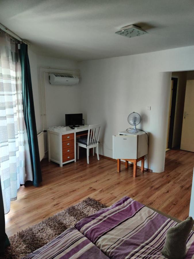 Villa Itália Guest House Siófok Extérieur photo